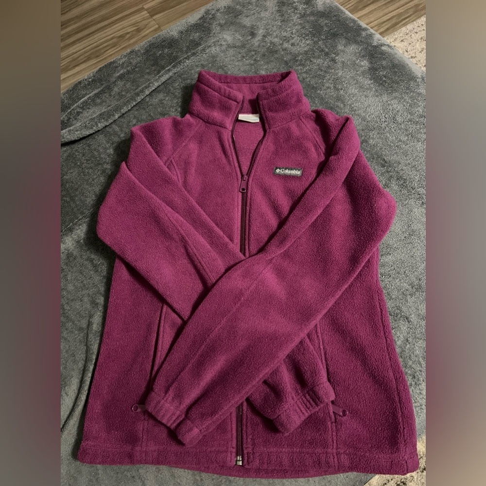 Woman’s size small Columbia zip up jacket - Picture 1 of 4